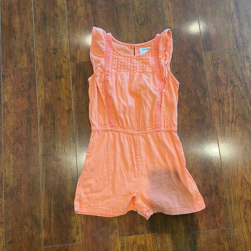 Old navy peach romper